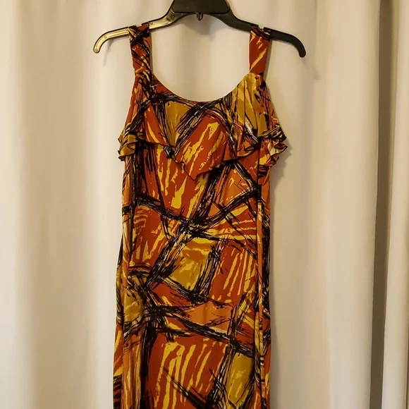 Dress - Picture 4 of 5